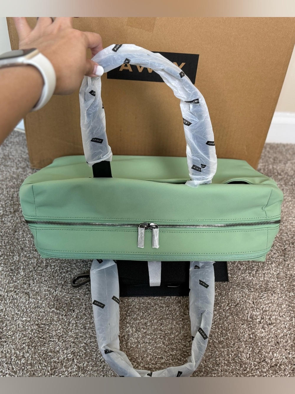Away The Everywhere Bag - Picture 3 of 6